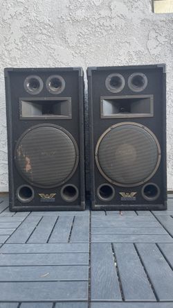 Jensen JP-1300 400 Watt Bass Reflex Speakers, Two items