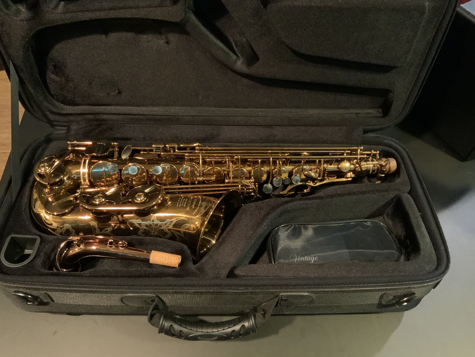 Vintage Selmer Paris Tribute saxophone
