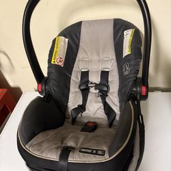 Graco Click Connect Car Seat