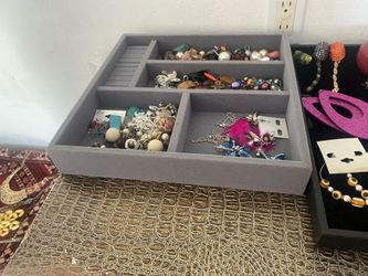 Ladies Costume jewelry and accessories