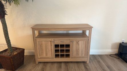 Wine cabinet / buffet table