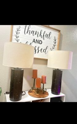 Night stand lamps set in good condition from Ashley $80