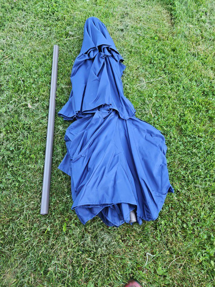 9ft Patio Umbrella With Crank And Tilt Blue With Heavy Duty Stand New