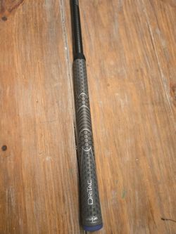 PING driver shaft (Tour 2.0 65g Stiff) like new with brand new grip