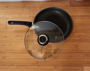 Altenbach Frying Pan & DurableTempered Glass Lid, 11"/28cm