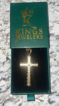 Jesus Pendant 10kt