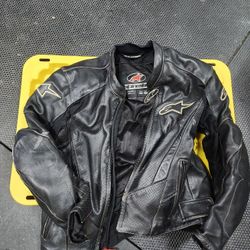 Alpinestars Black Leather Jacket (42)