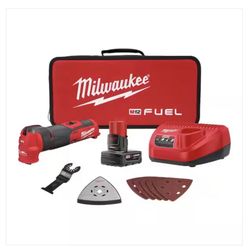 Milwaukee M12 FUEL 12V Lithium-Ion Cordless Oscillating Multi-Tool Kit with 4.0 Ah Battery, Charger, Accessories and Tool Bag