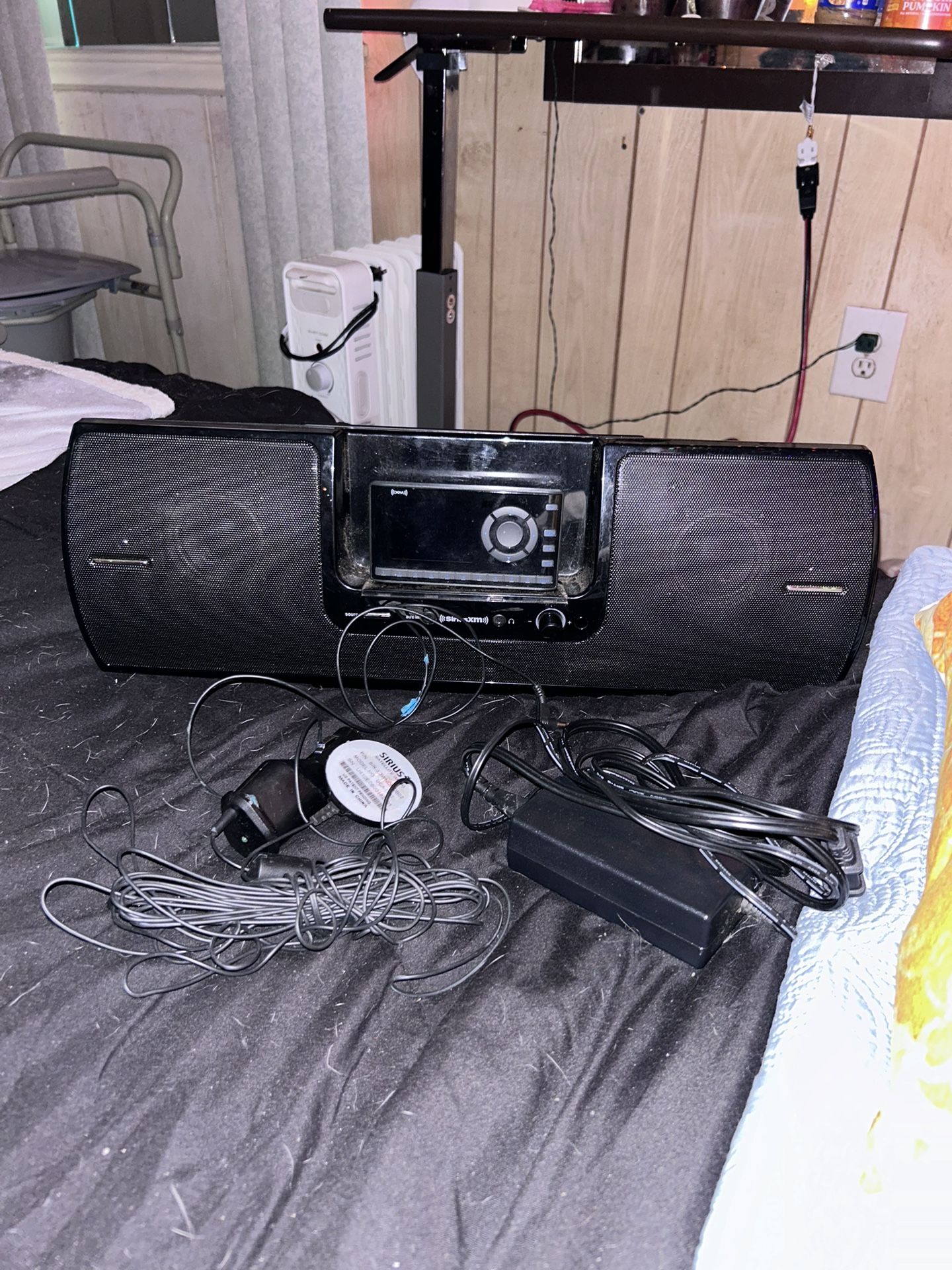 Sirius XM Dock Station Boom Box