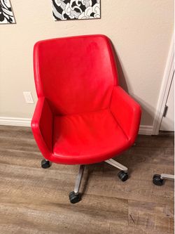 Set of two red Coalesse chairs - leather