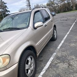 2003 Mercedes ML350