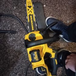 DeWalt Chainsaw 