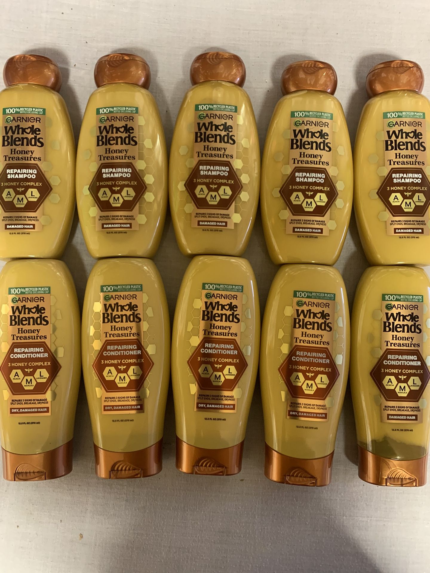 10/&20 Whole Blends Shampoos And Conditioner