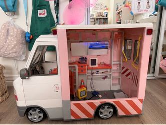 OG girl Ambulance playset