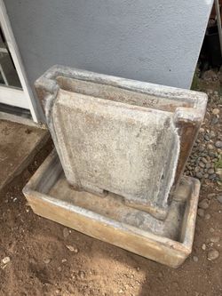 Water fountain concrete