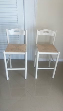White Wood Bar Stools with Rush Seats – Set of 2