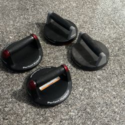 four arm dumbbell push ups