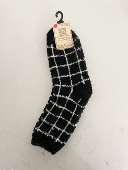 Women’s Fuzzy Socks