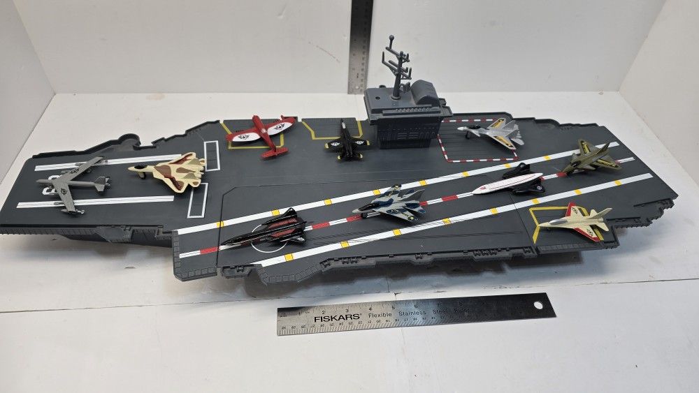 Vintage 1998 Redbox Aircraft Carrier W/10 Die Cast Jets As Is Kids Toys Navy Army Retro Boys Ship