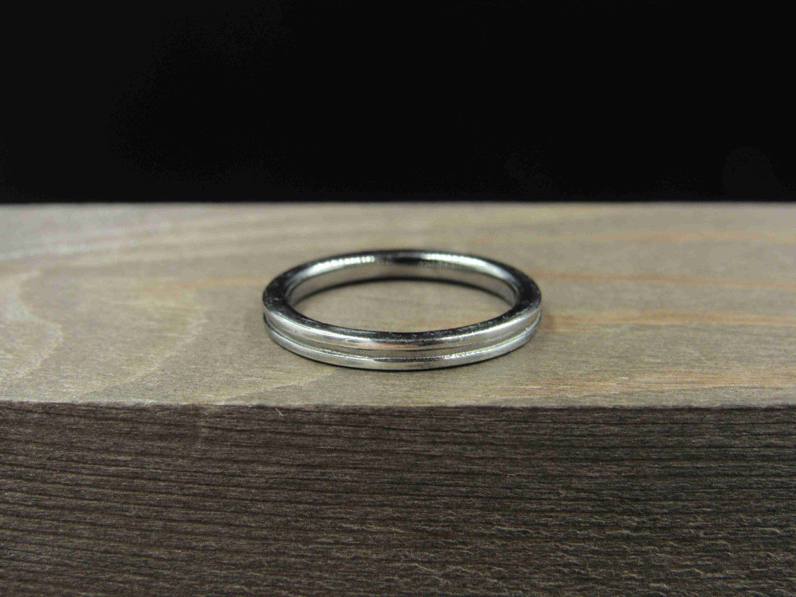 Size 7 Sterling Silver Plain Middle Line Band Ring Vintage Statement Engagement Wedding Promise Anniversary Bridal Cocktail Friendship