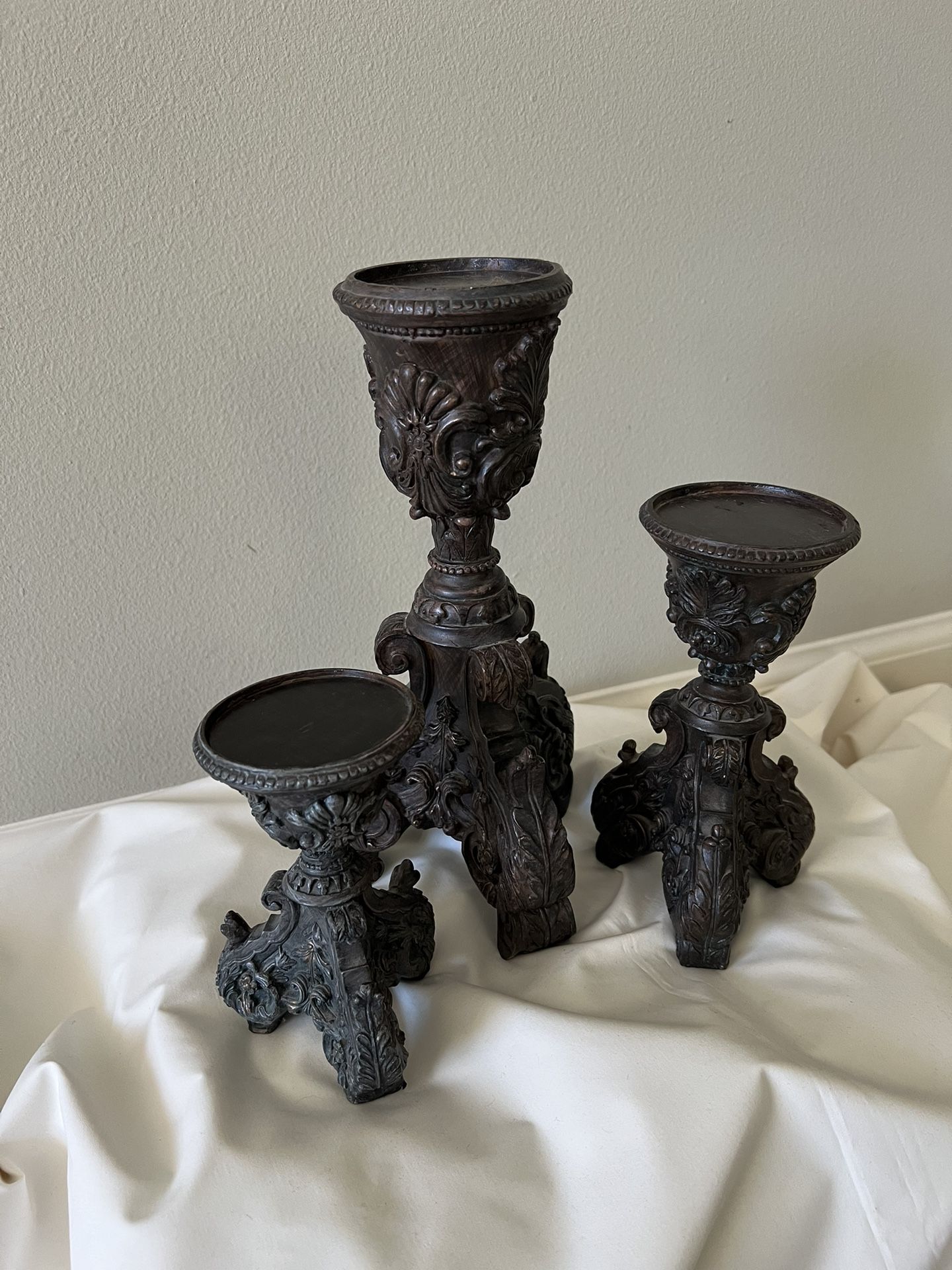 Home Decor 3 Holders  Candles