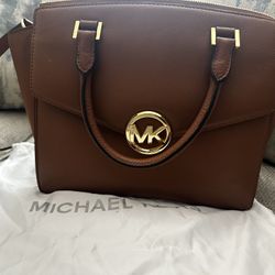 Michel Kors 