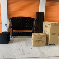 Very Nice Queen Bedroom Set