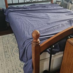 FREE Queen Sized Bedframe