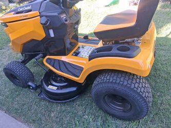 Riding lawn mower