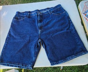 Wrangler size 42