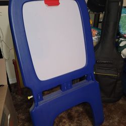 Easel Two In One