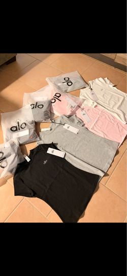 Alo Yoga Shirts