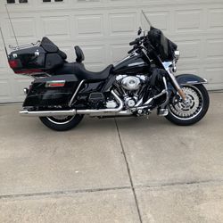Harley Davidson 2012 FLHTK Electra Glide Ultra Limited