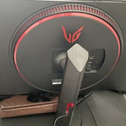 LG 32GP750-B 32 Inch QHD IPS UltraGear Monitor