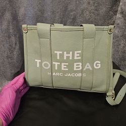 The Tote Bag By Marc Jacob's 