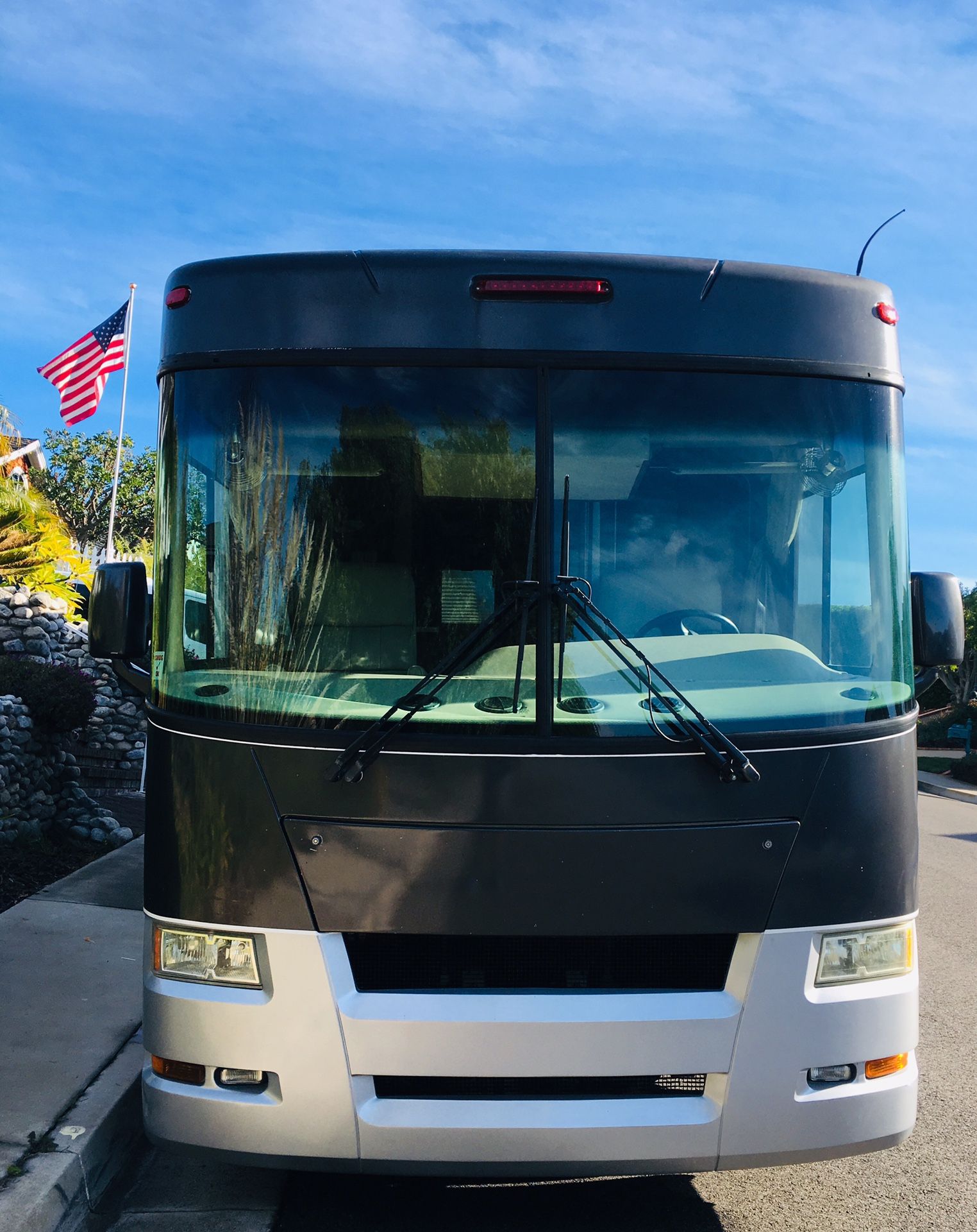 34’ Class A RV Motorhome Hurricane Bunkhouse for Sale in San Clemente