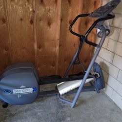 Precor EFX 5.17i Elliptical Cross-Trainer 