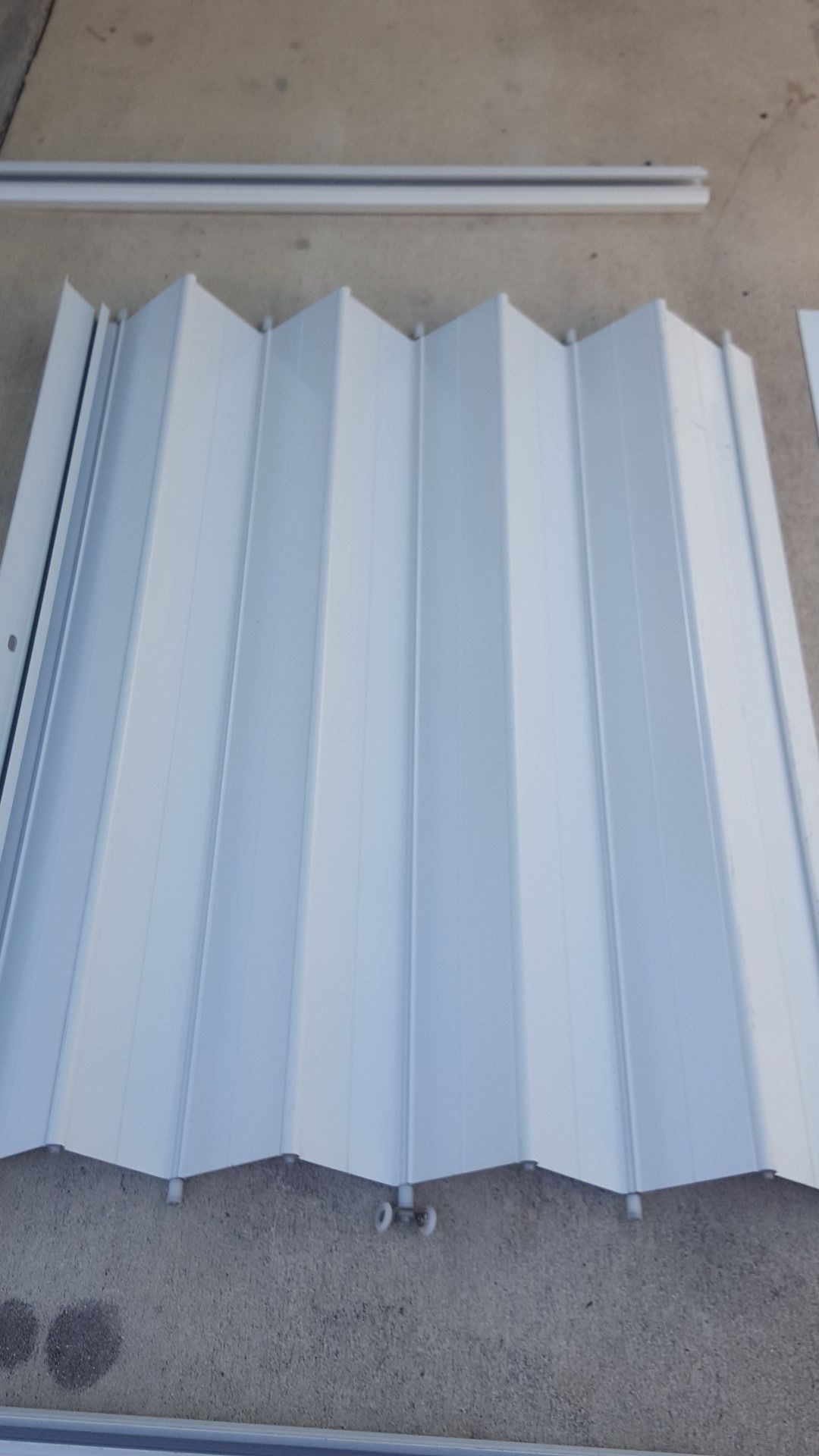 Accordion shutters