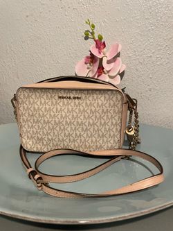 Michael Kors crossbody