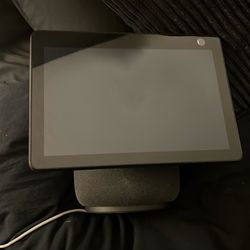Amazon echo show 10