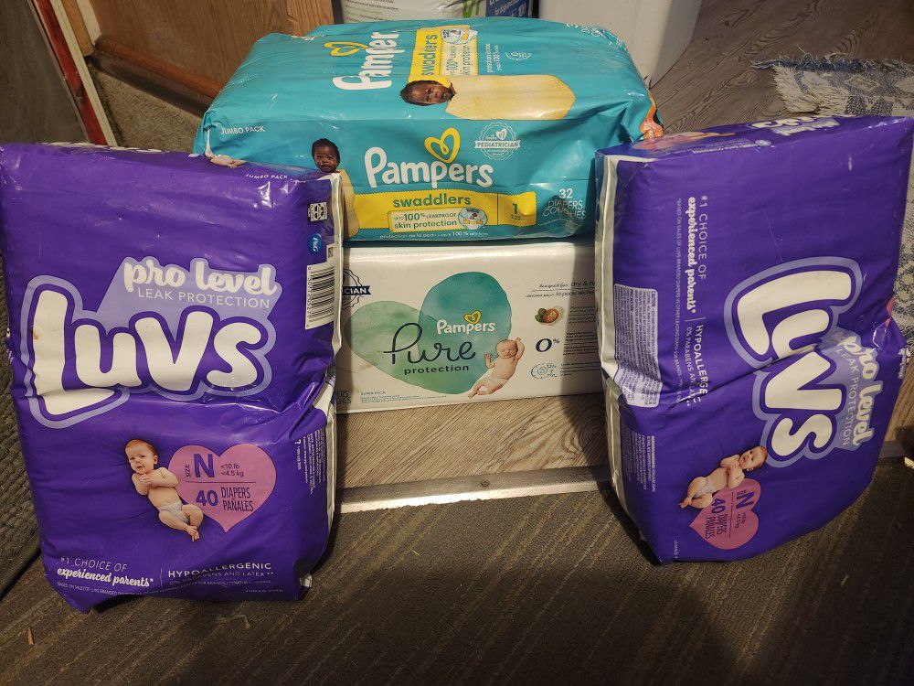 Pampers And Luvs Diapers 