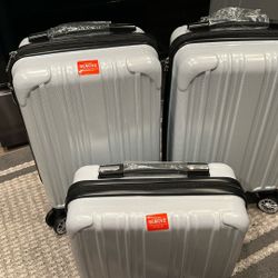 Never Used Three-Piece  Set