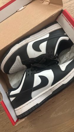 nike dunk black and white