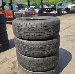 245 60 18 GoodYear Set of 4 Semi New Condition