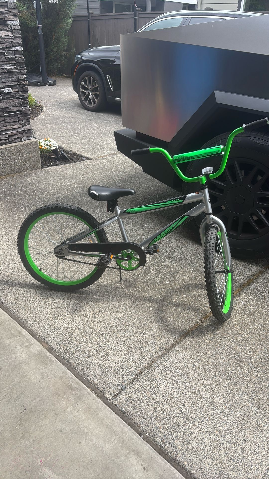 Huffy kids bike