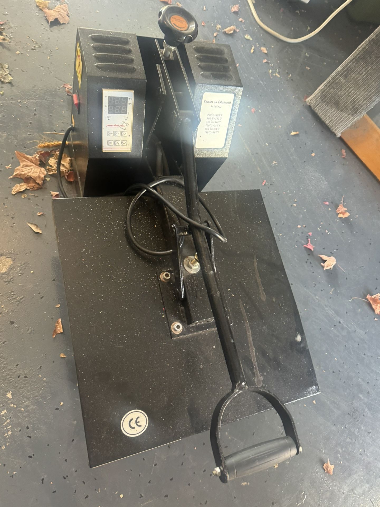 T Shirt Press
