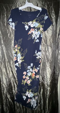 Isabella Maternity dresses