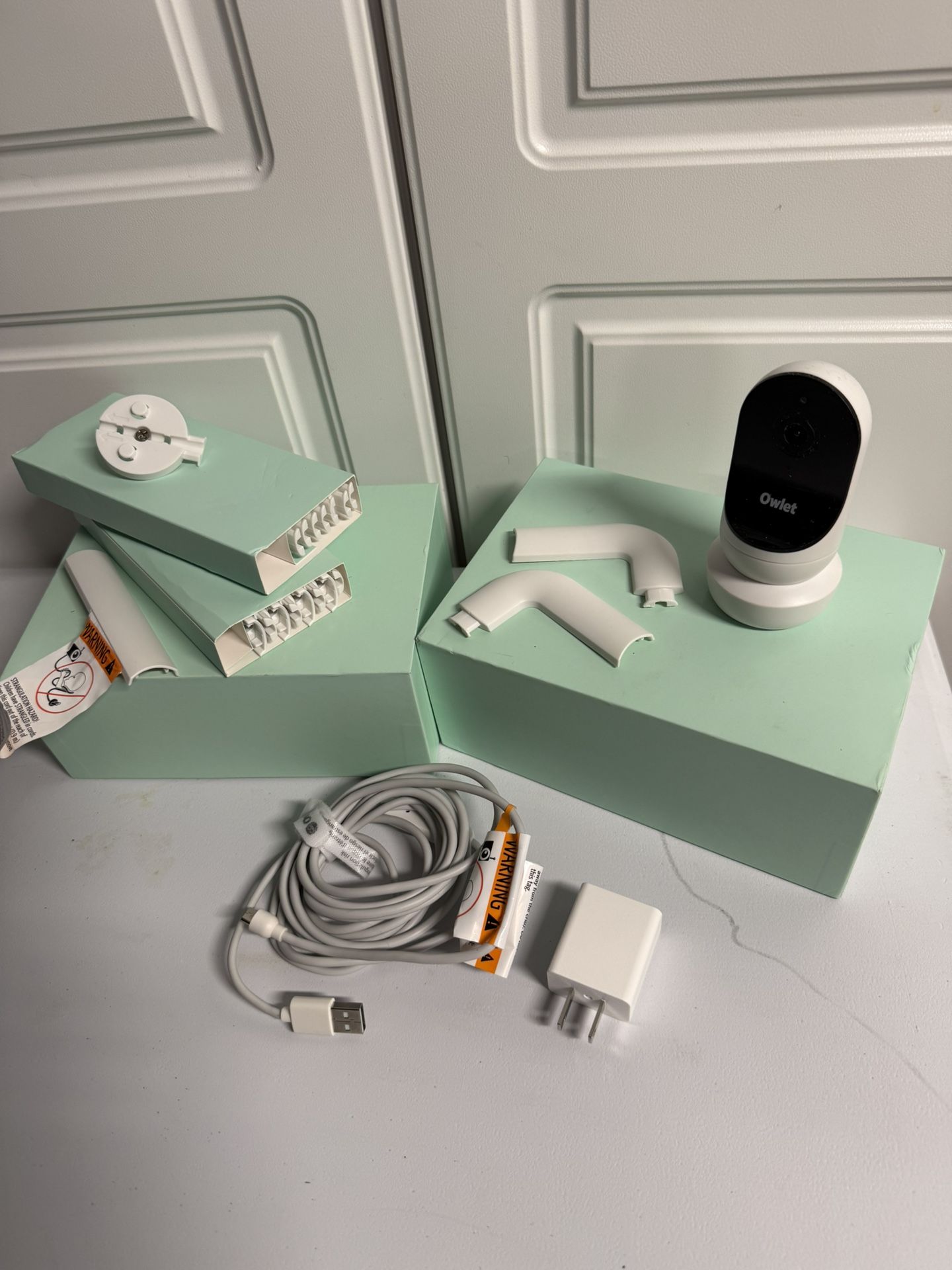Owlet Cam Smart Video Baby Monitor with Video Camera and Audio - Secure WiFi, 1080p Night Vision, Customize Cry, Sound and Motion Alerts, 2-Way Audio,