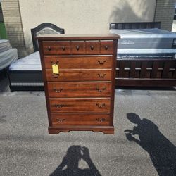 Brown Cherry Solid Wood Solid Wood Chest 4 Drawers 