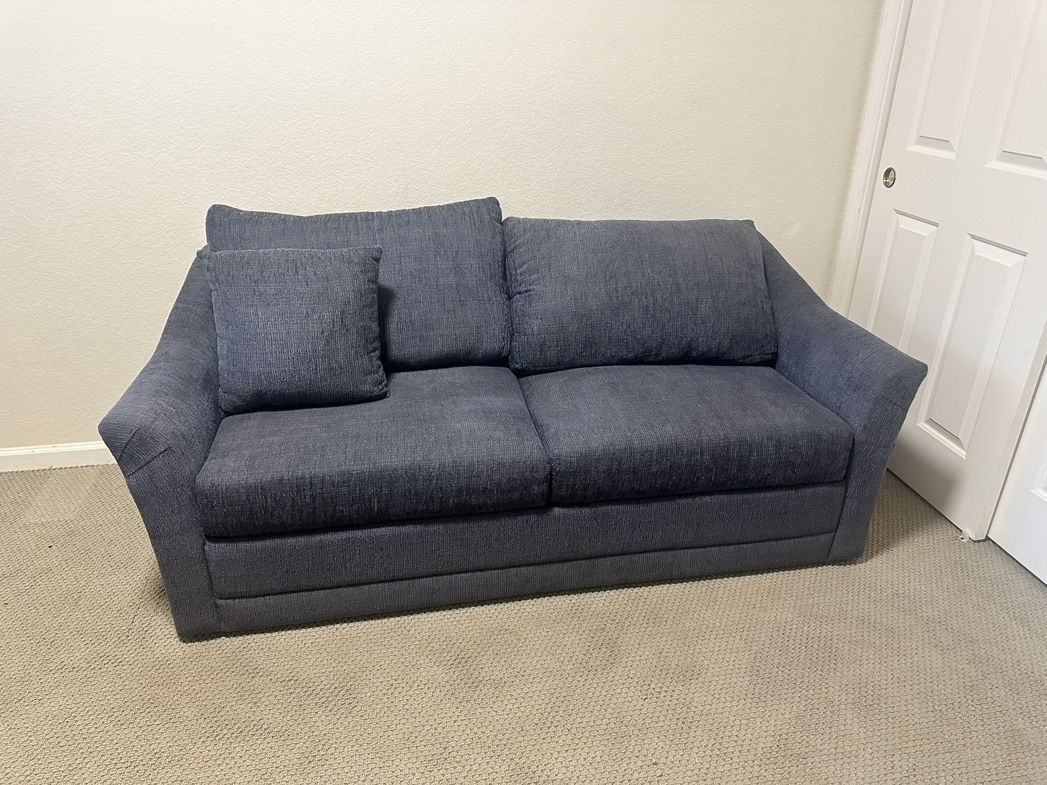 Couch With Full Size Pull Out Bed